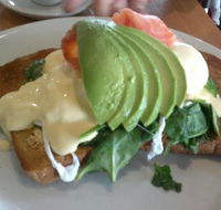 12 Rocks Cafe and Beach Bar