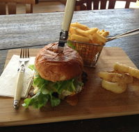 Doc Yarrum Cafe - eTourism Australia