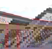 Serrated Tussock Cafe