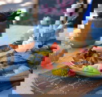 Mr Giraffe - eTourism Australia