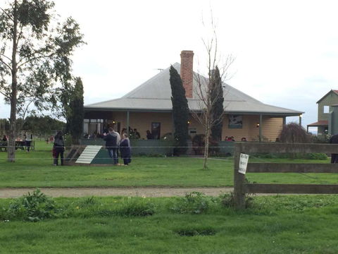 Caldermeade Farm Cafe - eTourism Australia 0