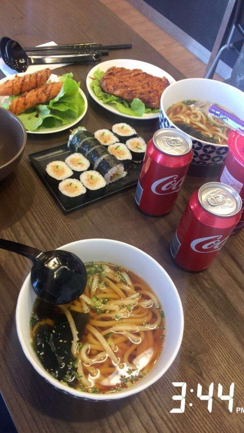 Uni Sushi - eTourism Australia 0