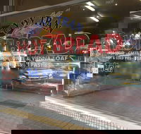 Sunny Tran Hot Bread