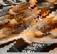 Stellarossa - Browns Plains - eTourism Australia