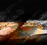 Domino's - Emu Plains - eTourism Australia