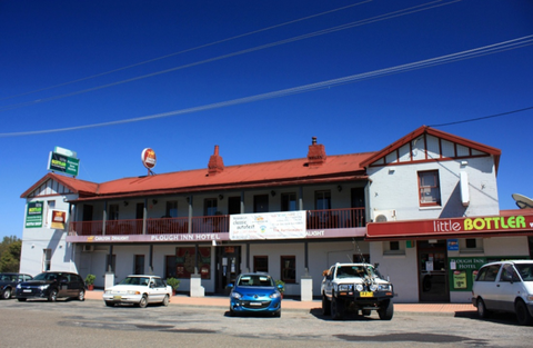 Plough Inn Hotel - eTourism Australia 1