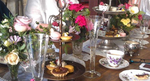 Worn-Out-Wares Cafe - eTourism Australia 6