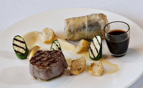 Other Side Of The Moon Restaurant - eTourism Australia 4