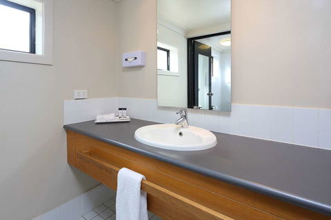 Brisbane International - Virginia - eTourism Australia 3