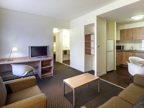 Ibis Hotel - eTourism Australia 8