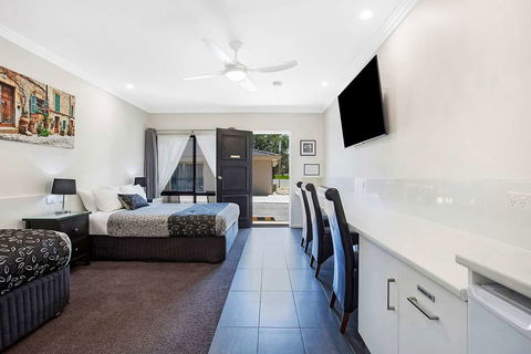 Comfort Inn May Park - eTourism Australia 1