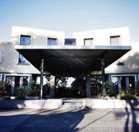 Golden Pebble Hotel - eTourism Australia