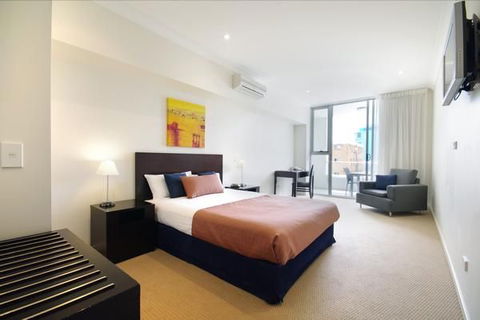 Macquarie Waters Boutique Apartment Htl - eTourism Australia 2