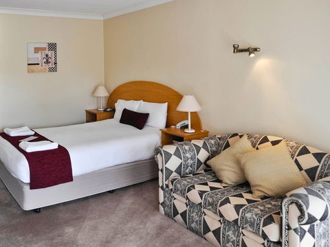 Ibis Styles Orange - eTourism Australia 3