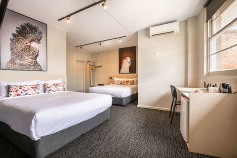 Nightcap at The Charles Hotel - eTourism Australia 2