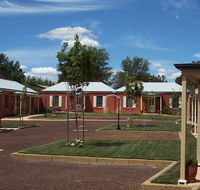 Ross Motel  Caravan Park - eTourism Australia