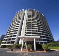 BreakFree Capital Tower Apartments - eTourism Australia