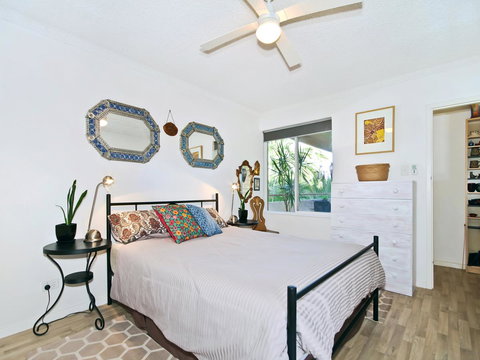 Monaco Court Apartment Adelaide - eTourism Australia 6