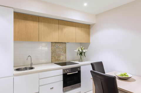 IStay Precinct Adelaide - eTourism Australia 8