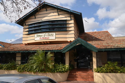 Adelaide City Apartment - 3br, 2bath & Carpark - eTourism Australia 24