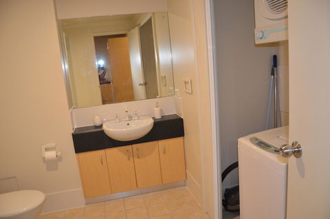 Adelaide City Apartment - 3br, 2bath & Carpark - eTourism Australia 17