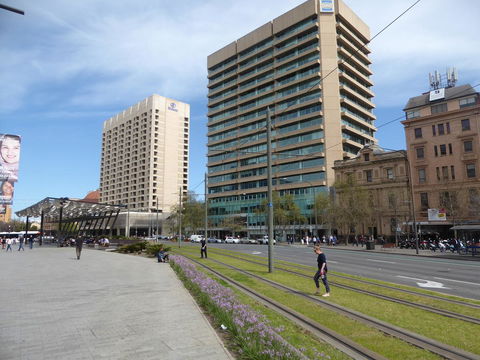 Adelaide City Apartment - 3br, 2bath & Carpark - eTourism Australia 43