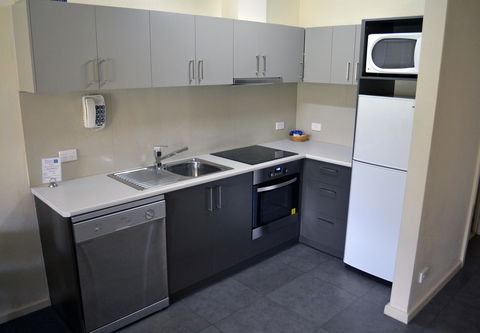 Arkana Motor Inn & Terrace Apartments - eTourism Australia 30