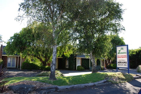 Arkana Motor Inn & Terrace Apartments - eTourism Australia 22