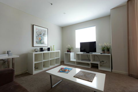 Adelaide DressCircle Apartments - North Terrace - eTourism Australia 13