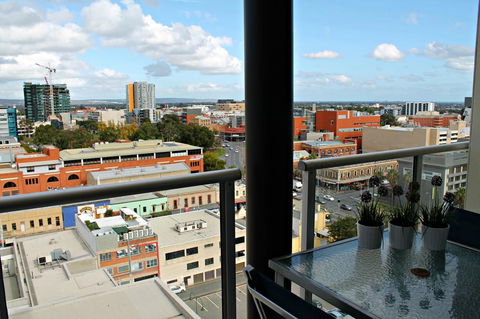 Adelaide DressCircle Apartments - North Terrace - eTourism Australia 36