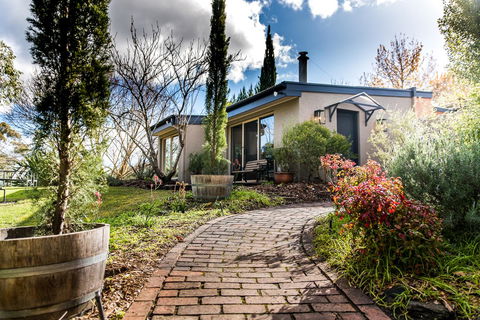 Adelaide Hills Retreats - eTourism Australia 42