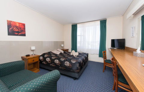 Blue Lake Motel - eTourism Australia 14