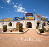 Radeka Downunder Underground Motel - eTourism Australia