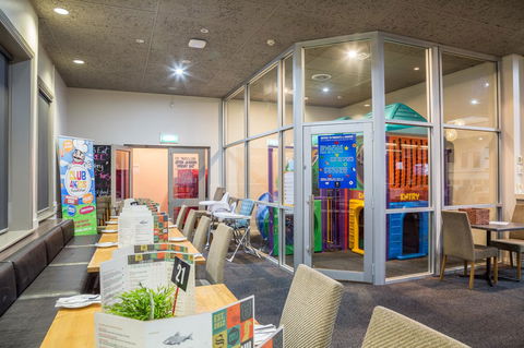 Nightcap At Federal Hotel Mt Gambier - eTourism Australia 11