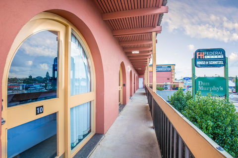 Nightcap At Federal Hotel Mt Gambier - eTourism Australia 18