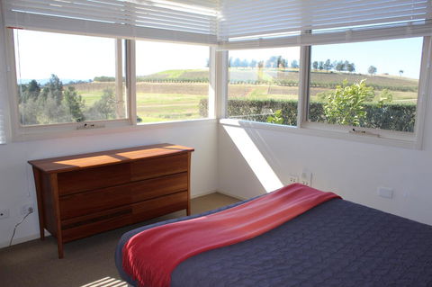 Grapevines Boutique Accommodation - eTourism Australia 25