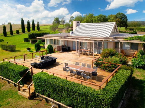 Grapevines Boutique Accommodation - eTourism Australia 1