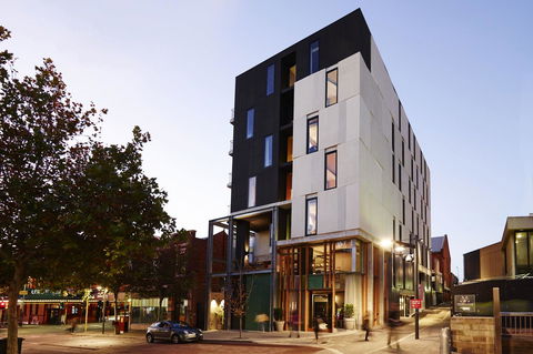 Alex Hotel - eTourism Australia 0