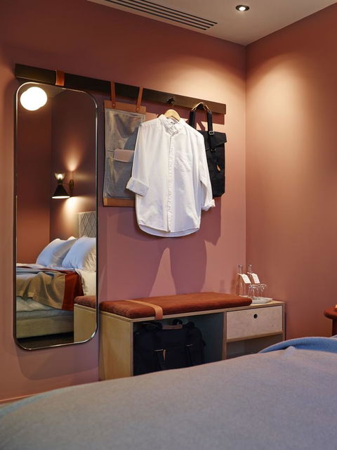 Alex Hotel - eTourism Australia 13