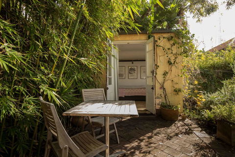 Bondi Beach House - eTourism Australia 9