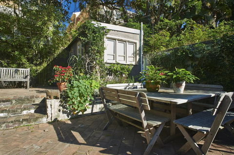 Bondi Beach House - eTourism Australia 5