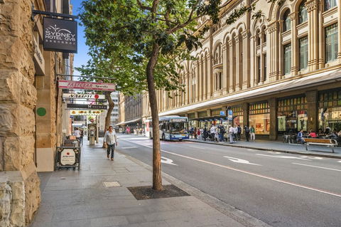 YEHS Hotel Sydney QVB - eTourism Australia 4