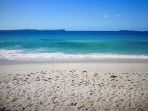 Arena Blanca Studio Apartment - eTourism Australia 1