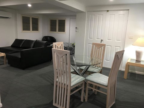 Arena Blanca Studio Apartment - eTourism Australia 14