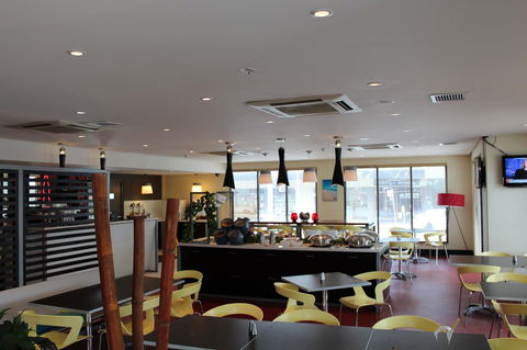 Ibis Newcastle - eTourism Australia 13