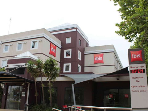 Ibis Newcastle - eTourism Australia 0