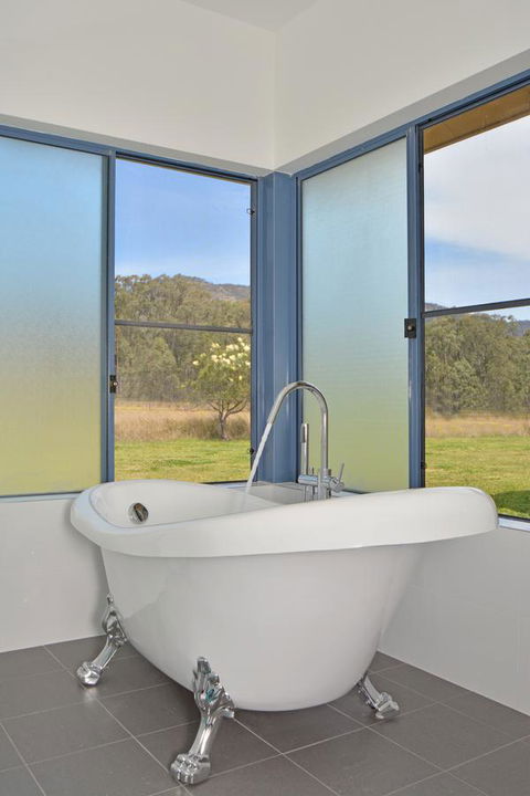 JE Guesthouse, Central To All The Hunter Valley Has To Offer - eTourism Australia 26