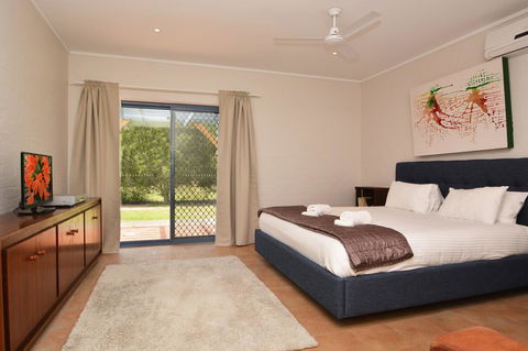 JE Guesthouse, Central To All The Hunter Valley Has To Offer - eTourism Australia 16