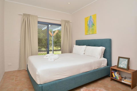 JE Guesthouse, Central To All The Hunter Valley Has To Offer - eTourism Australia 31