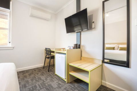 Nightcap At Hume Hotel - eTourism Australia 10